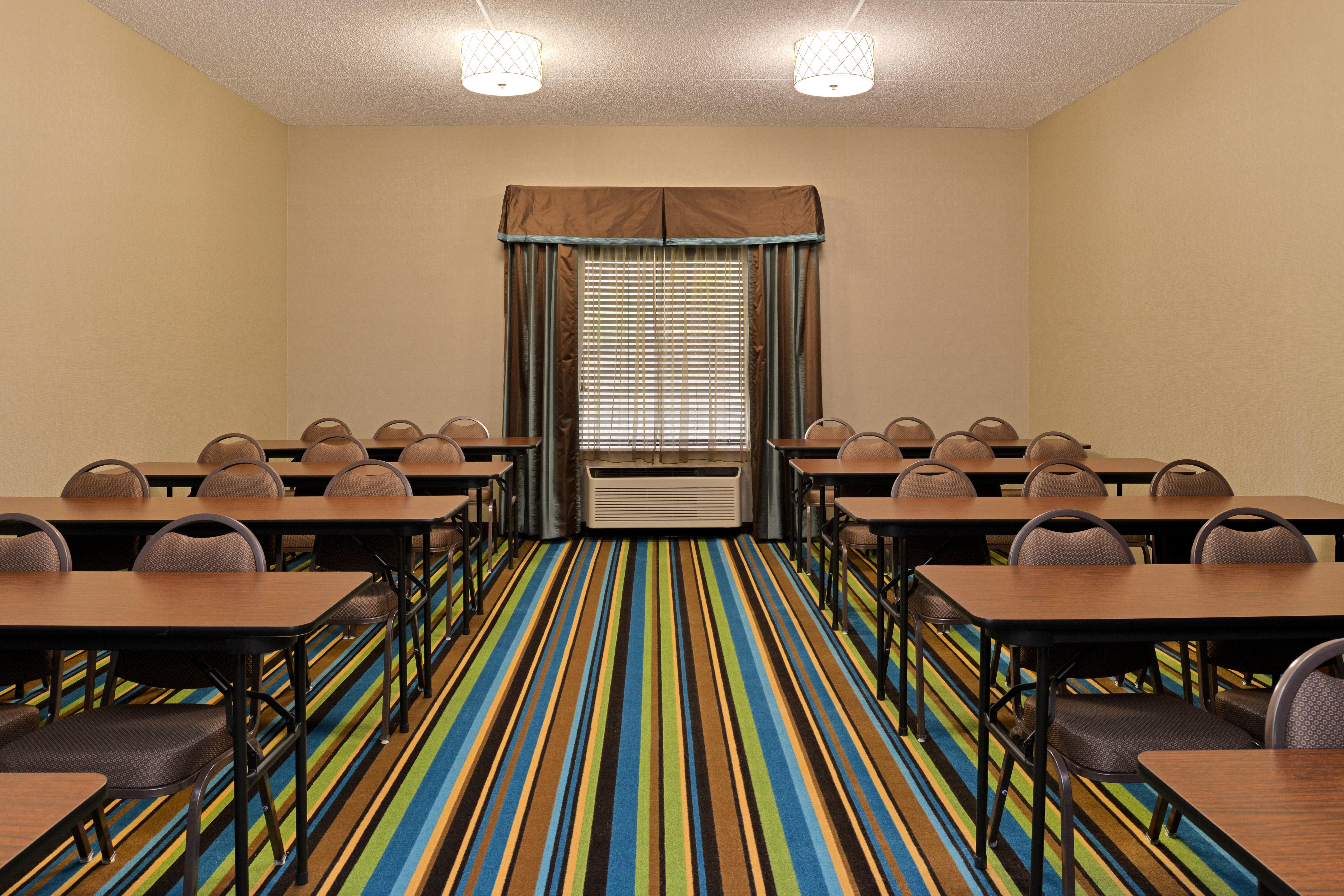Express & St Marys By Ihg St. Marys
