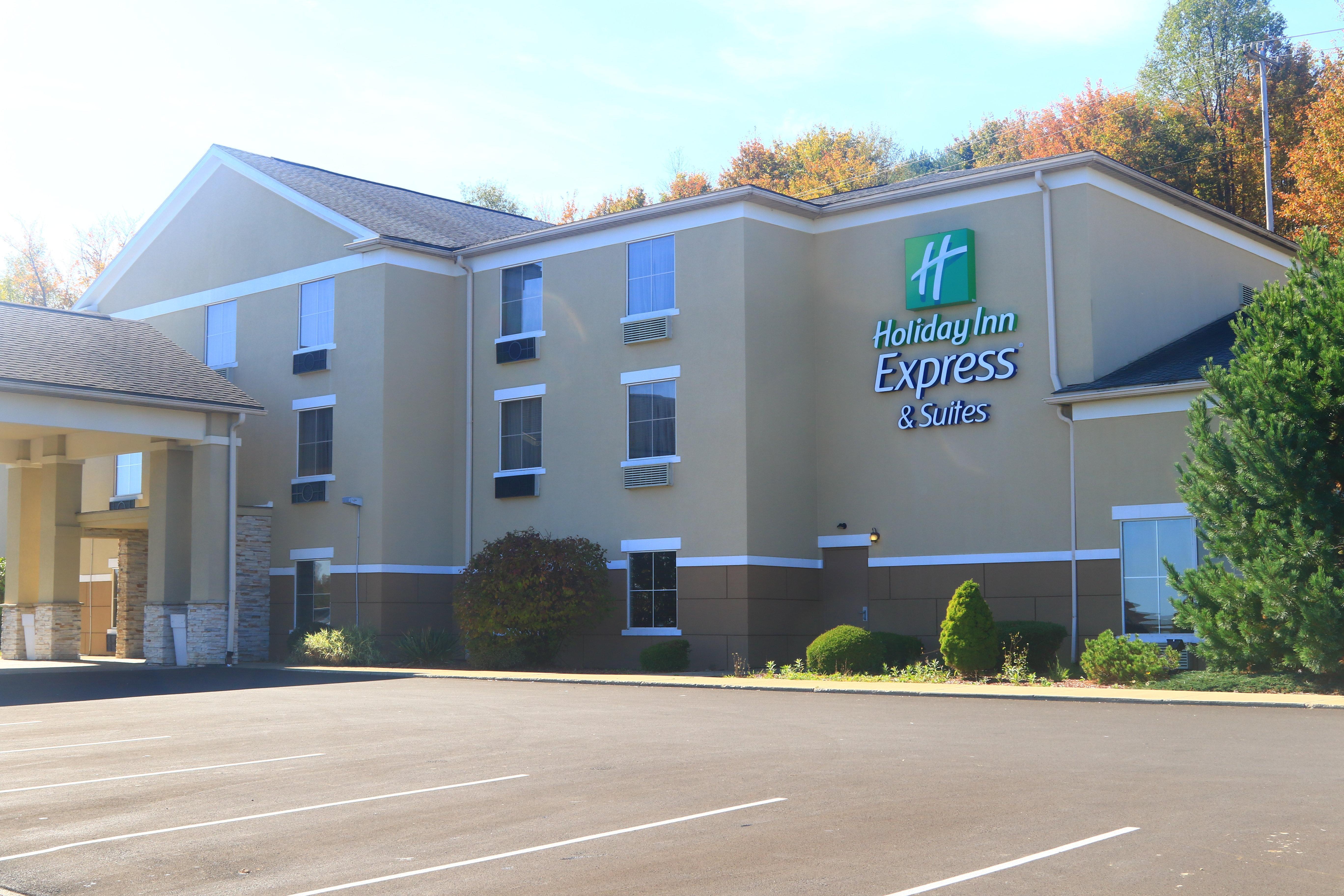 Express & St Marys By Ihg Hotel 2*